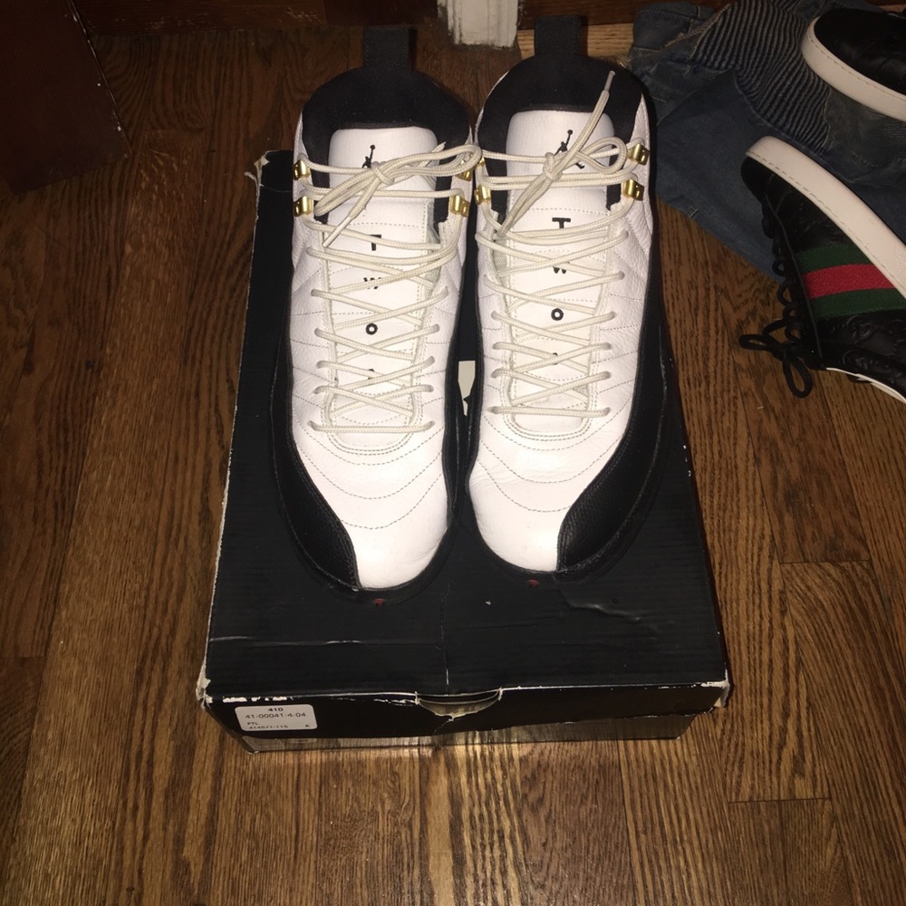 Air Jordan Taxi 12s 9.5