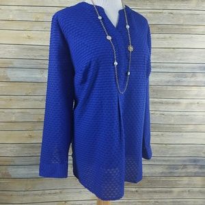 Host Pick*Blue Talbots Top*