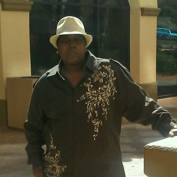 Meet your Posher, Ladaysha - Picture 1 of 1