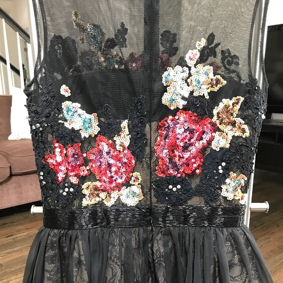 Sadie Robertson Homecoming dress by SHERRI Hill *6 - Picture 3 of 5