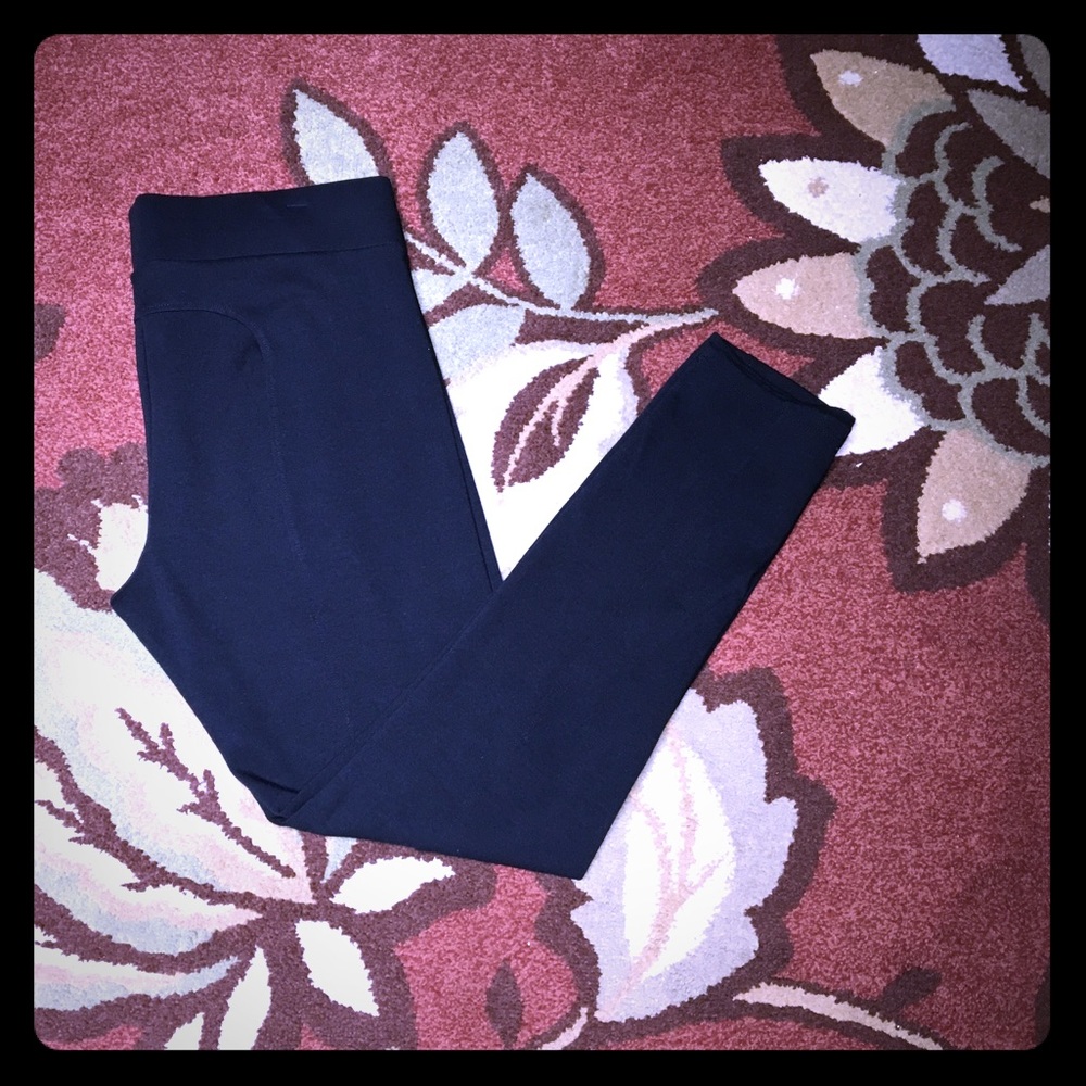 Vera Wang dressy leggings