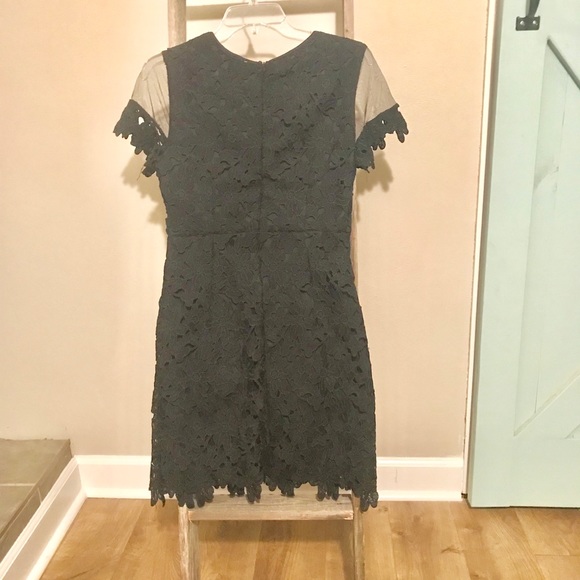 Black lace sheath dress - Picture 2 of 2