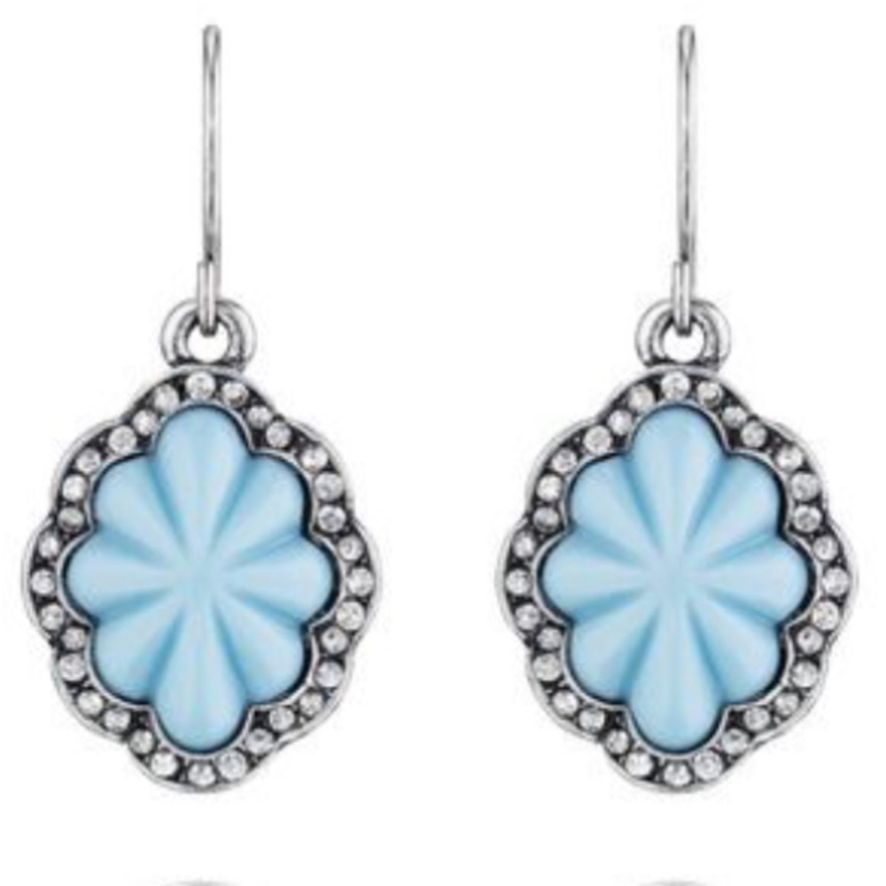 Shoreside single drop earrings chloe isabel
