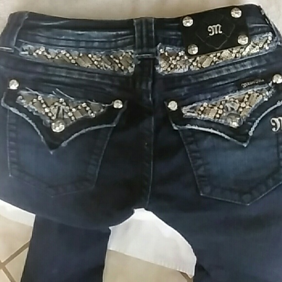 Miss Me Jeans - Picture 2 of 4