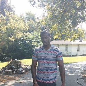 Meet your Posher, Aaron