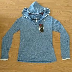 NWT Under Armour Light Weight Pullover Hoodie
