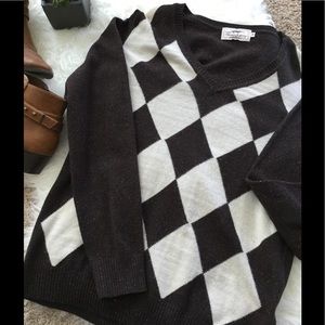 V-neck Burberry sweater!