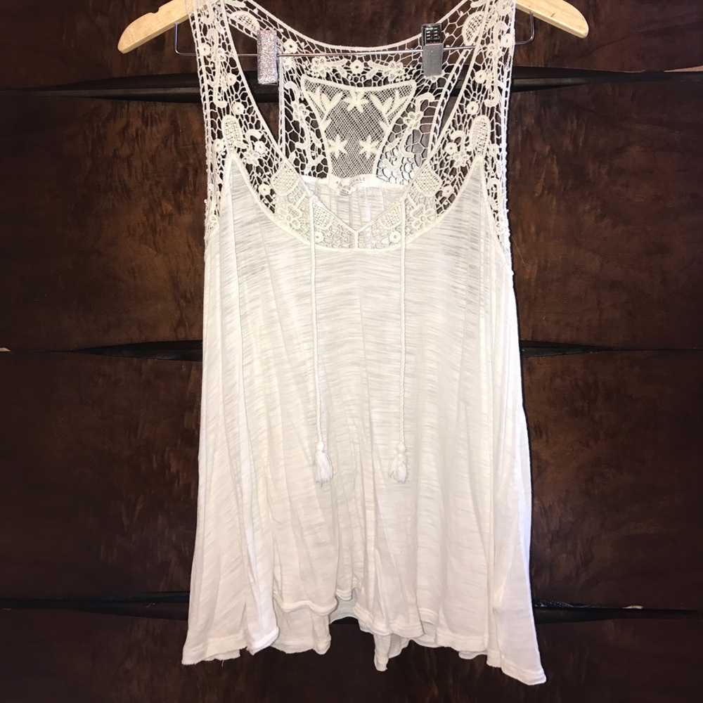 Crochet detailed Tank