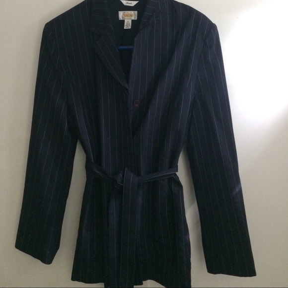 Pants Suit - Picture 6 of 6