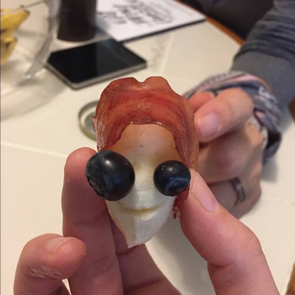 Meet your Posher, Amber