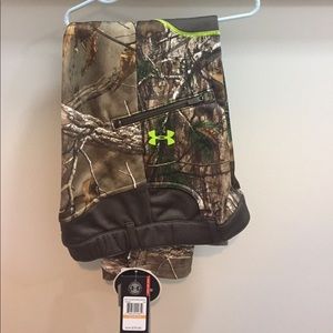 Under Armour kids camo pants