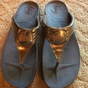 Fit Flops! Like new. Bronze color!