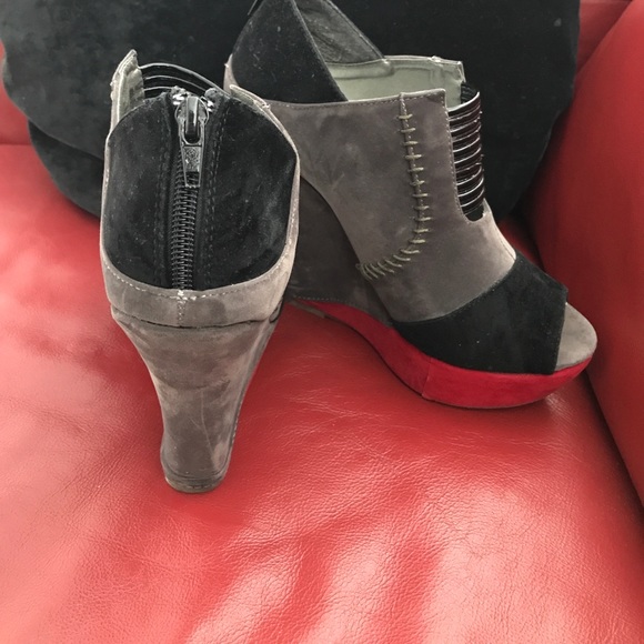 Multicolored Wedge - Picture 4 of 7