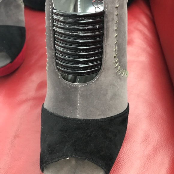 Multicolored Wedge - Picture 5 of 7