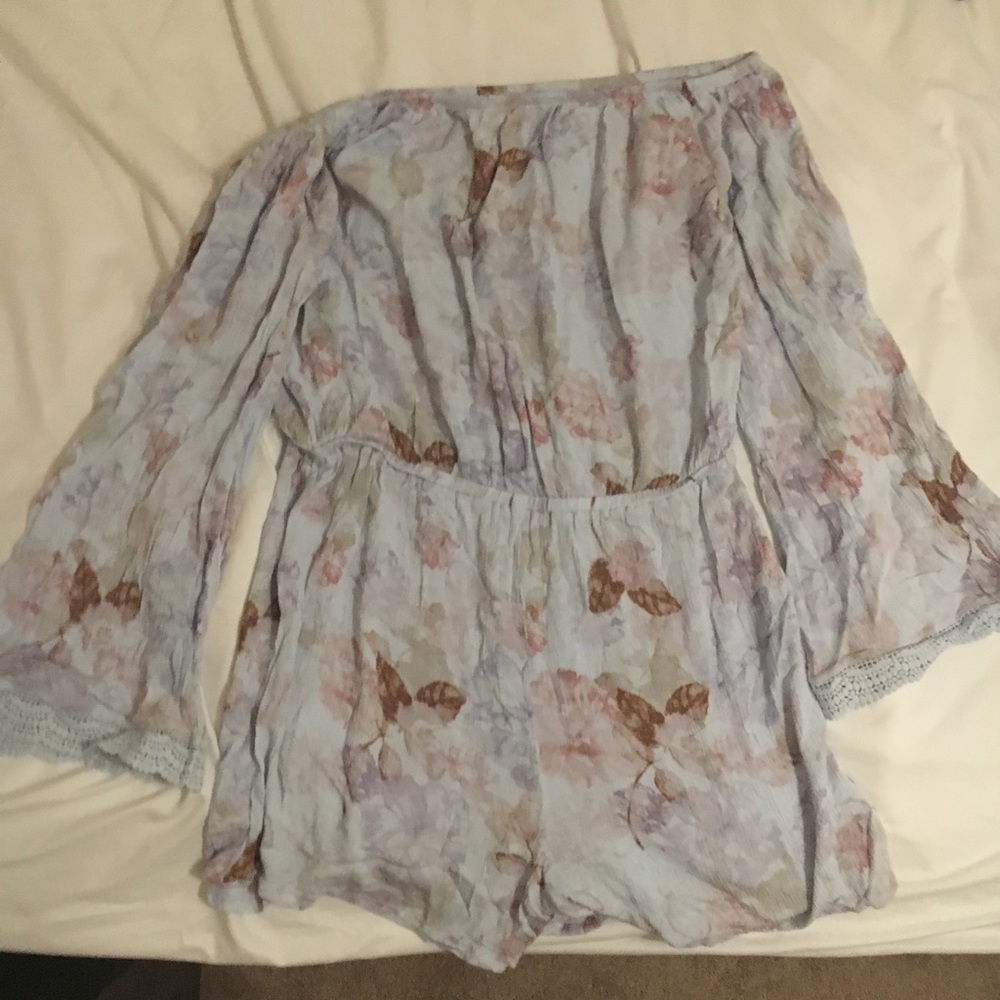 Bell sleeve off-the-shoulder romper