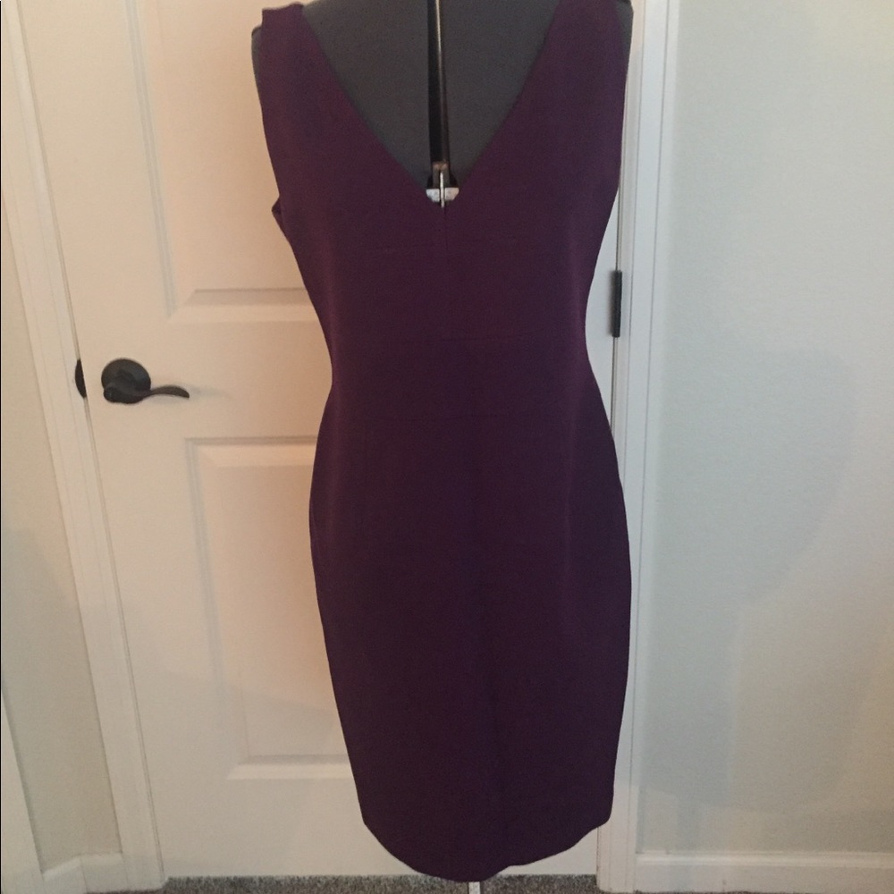 Elie Tahari wine color size 12 dress.