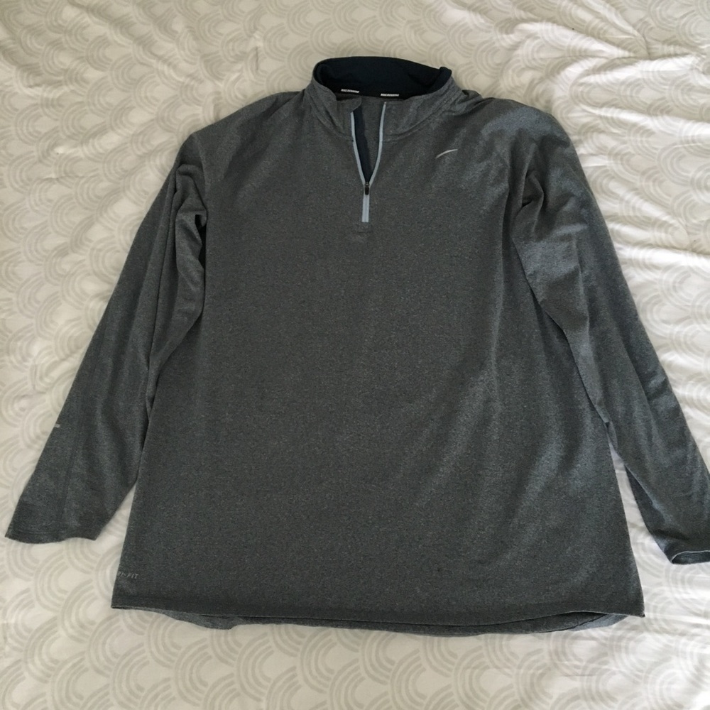 Nike Dry fit pullover