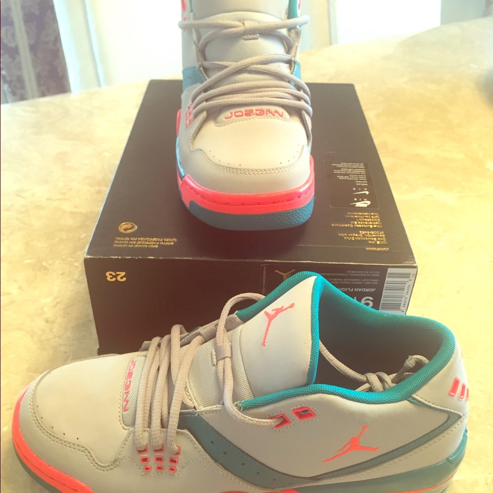 *NEW Air Jordan Flight 23 GG