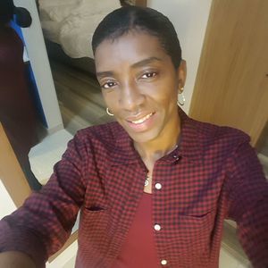 Meet your Posher, Debra