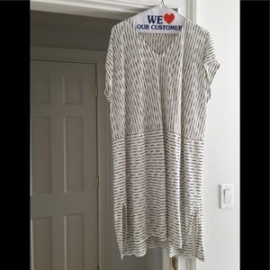 Eileen Fisher linnen blend tunic. Worn once.