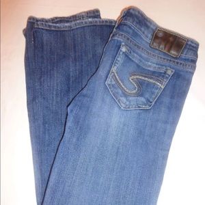 SILVER Women's Frances 18" Boot Cut Jeans 26x31.