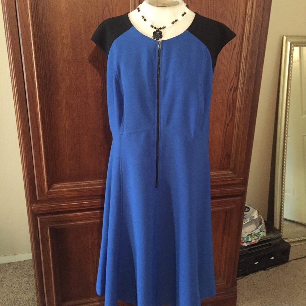 London Times Colorblock dress