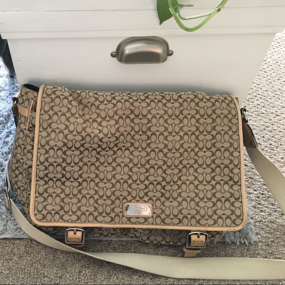 Coach Messenger Bag