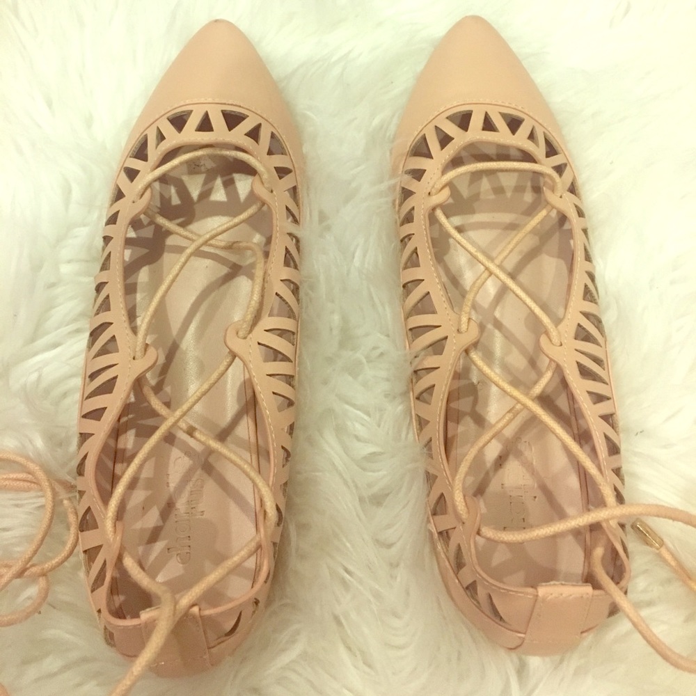 Pink cut out  lace up flats!