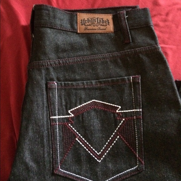 black leggings that look like jeans