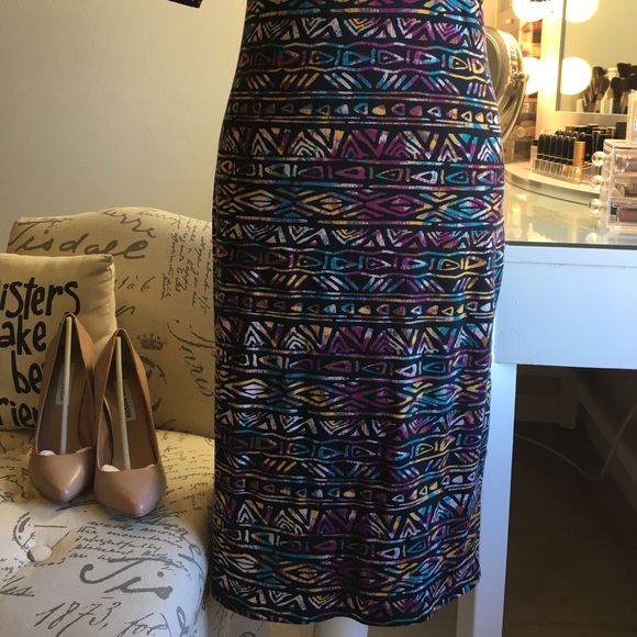 Beautiful Bodycon tribal pattern Sheath dress - Picture 5 of 8