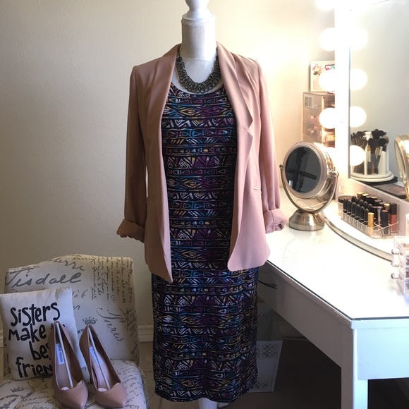 Beautiful Bodycon tribal pattern Sheath dress - Picture 2 of 8