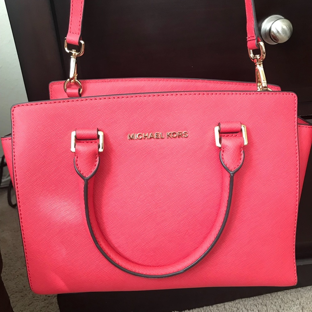 New Michael Kors Coral Purse