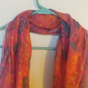 Fall fashion skull scarf