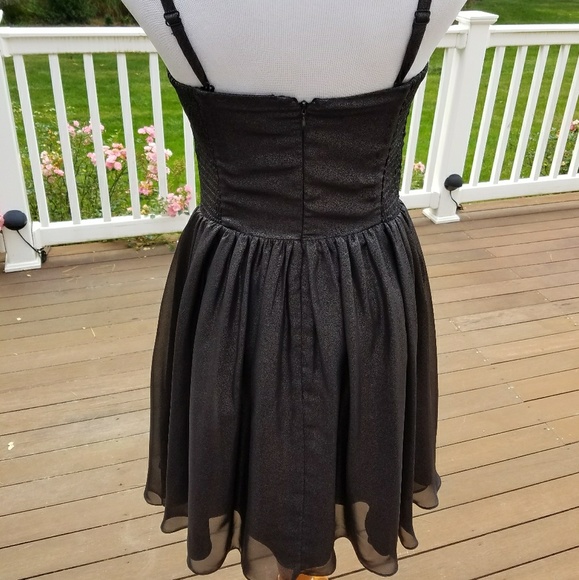 Beaded Shimmery Guess Dress - Picture 5 of 8