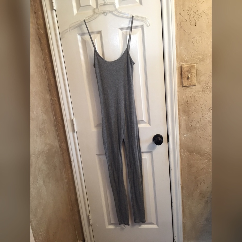Grey jumpsuit forever 21