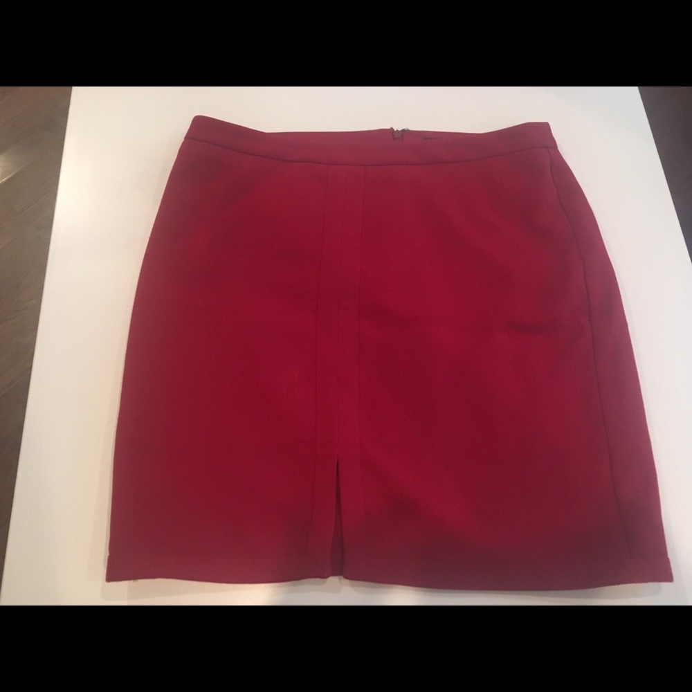 Red banana republic pencil skirt
