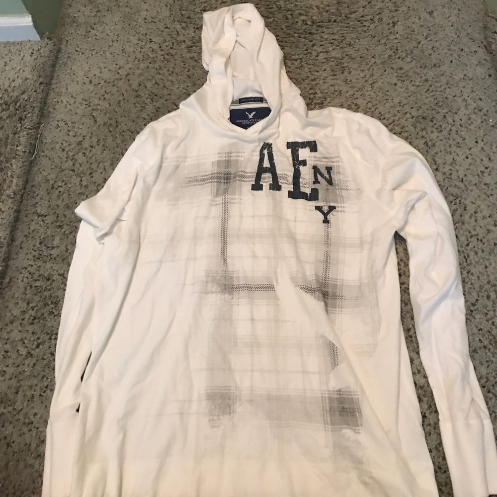 Hoodie new without tags, vintage fit