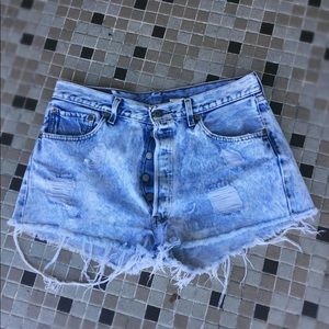 Vintage Levi High Waisted Acid Wash Denim Shorts