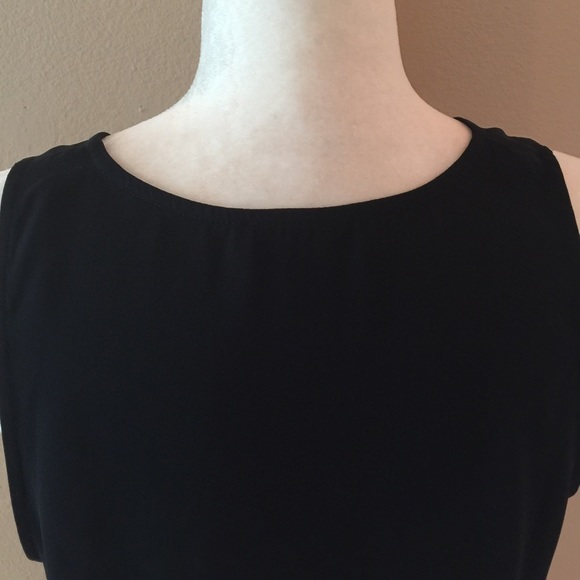 Karen Kane Sleeveless Black Woven Blouse Top - Picture 7 of 8