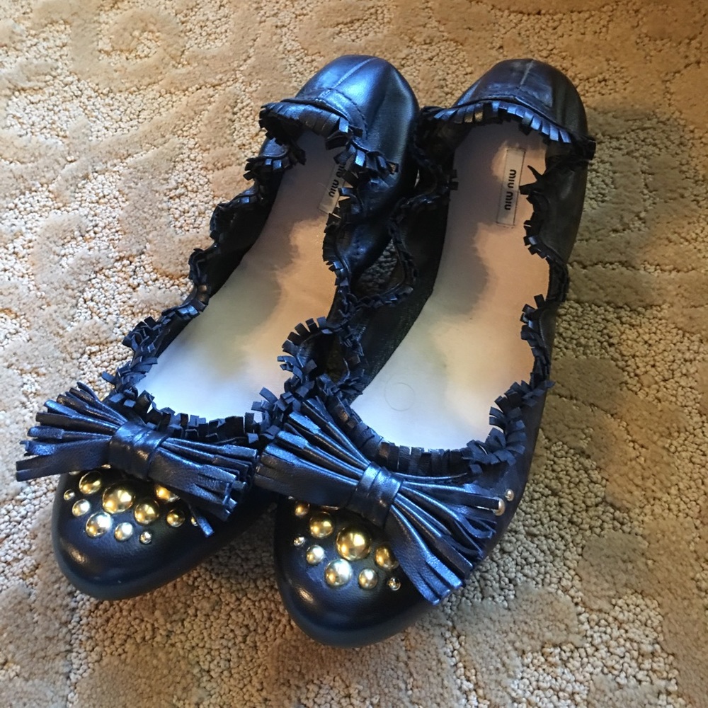 Miu Miu ballerina flats!!