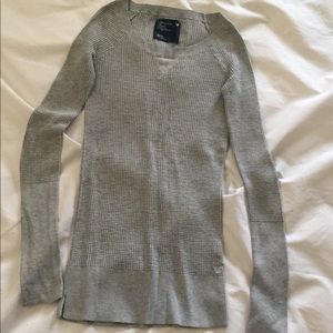 Grey fitted thermal {AEO}
