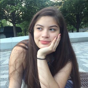 Meet your Posher, Giselle