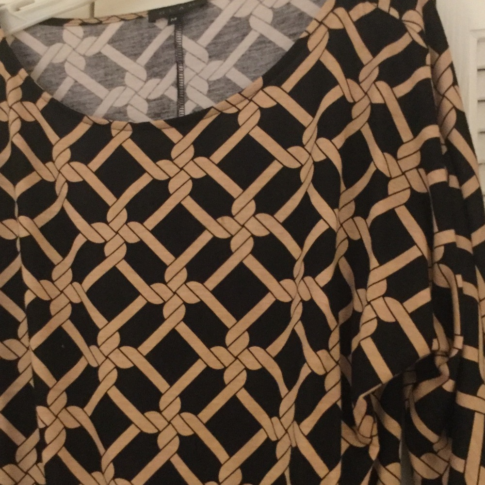 Tunic - Picture 3 of 3