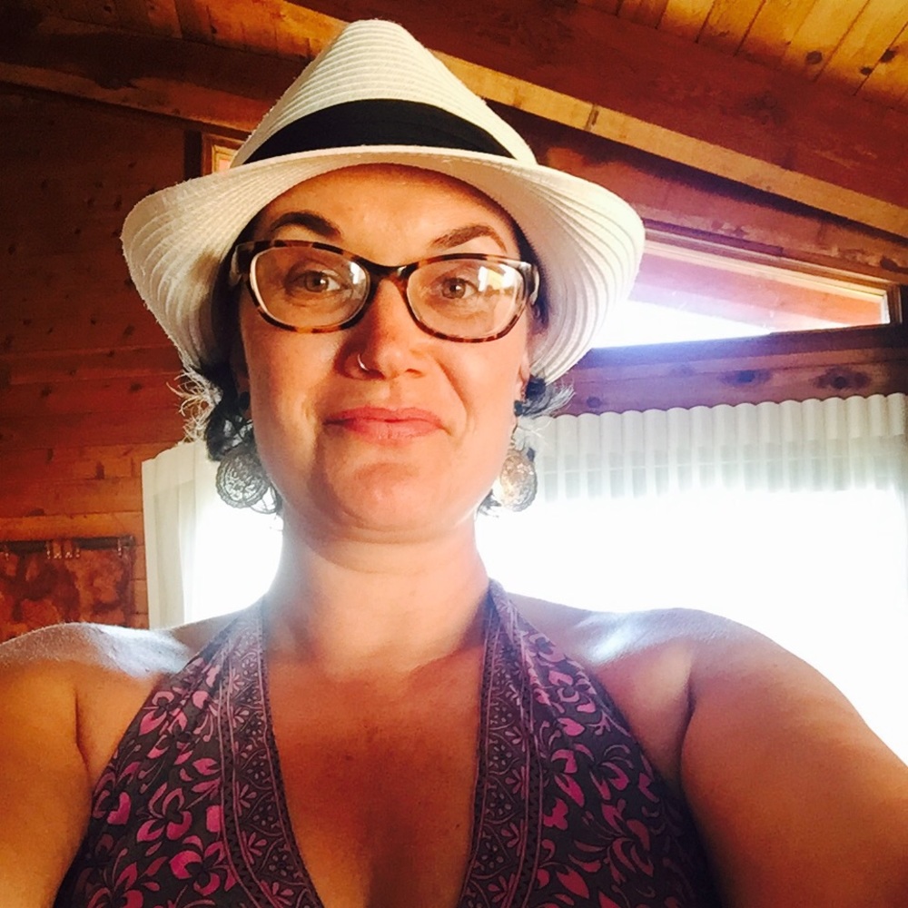 Meet your Posher, Jenny