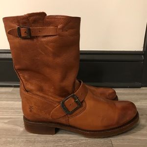 Veronica Short size 8.5. Great condition.