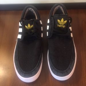 le adidas mens seeley canapa basso alto poshmark scarpa 9 12 le adidas mens seeley canapa basso alto poshmark scarpa 9 12