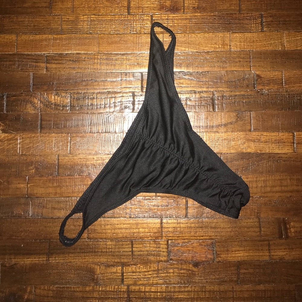 BNWOT Brazilian ruched bikini bottoms