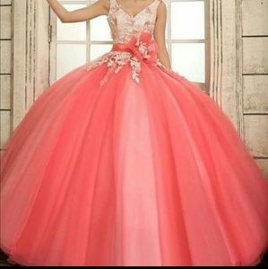Beautiful  Prom party ball dress