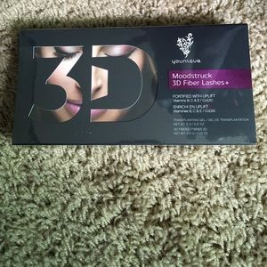 Younique 3D+ Fiber Mascara