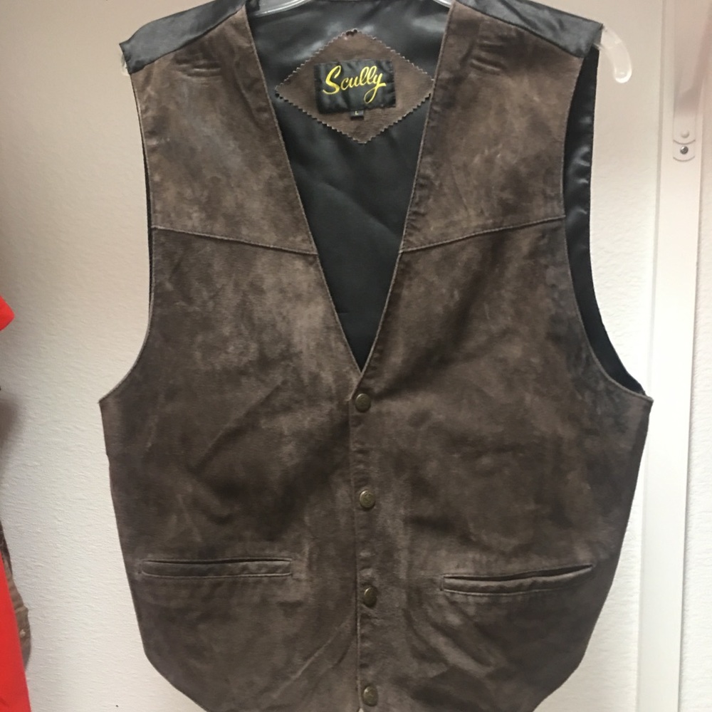 Scully brown leather vest